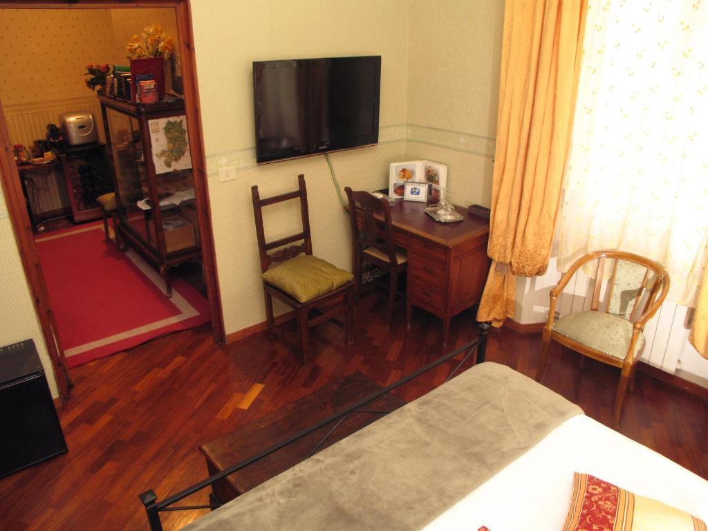Gourmet B&B Giglio Bianco فلورنس المظهر الخارجي الصورة